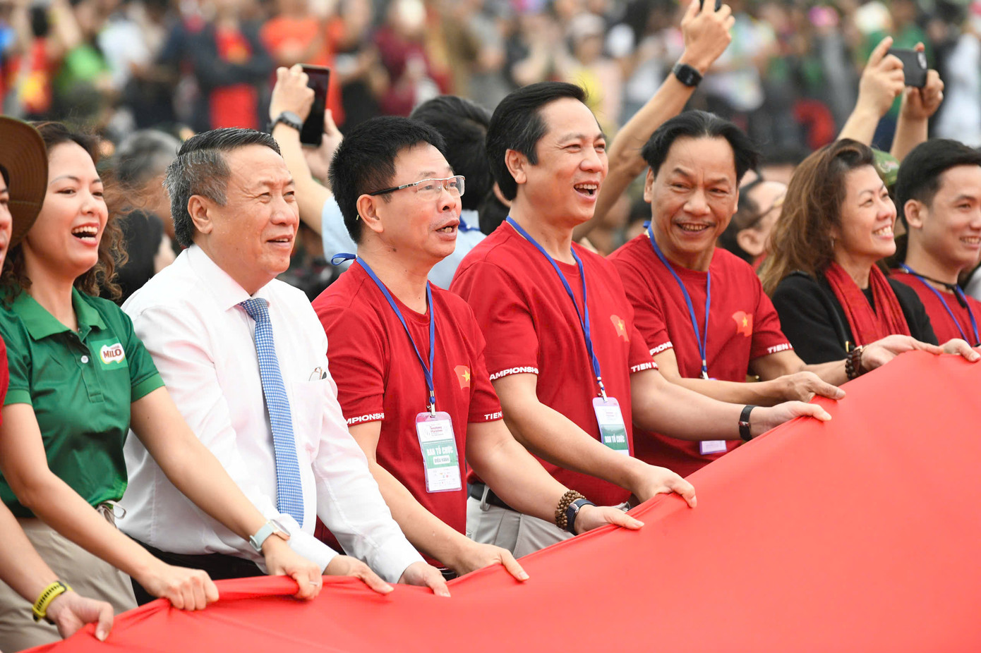 Lễ Thượng cờ Tổ quốc bên Đôi bờ Hiền Lương - Bến Hải ảnh 35