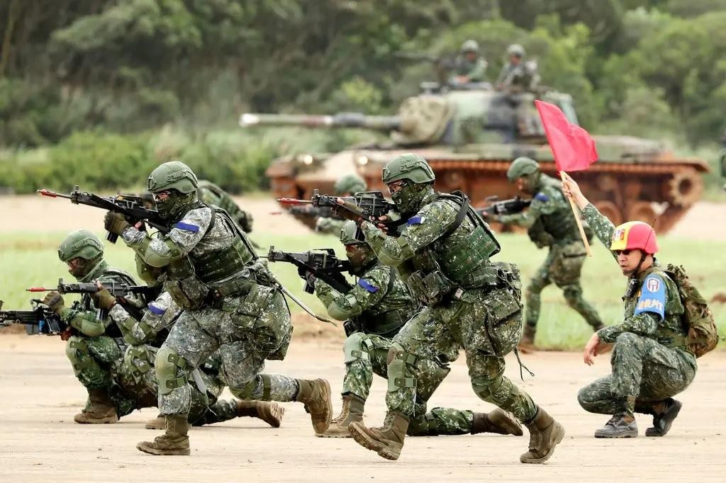 Binh sĩ Đài Loan tập trận. Ảnh: EPA.