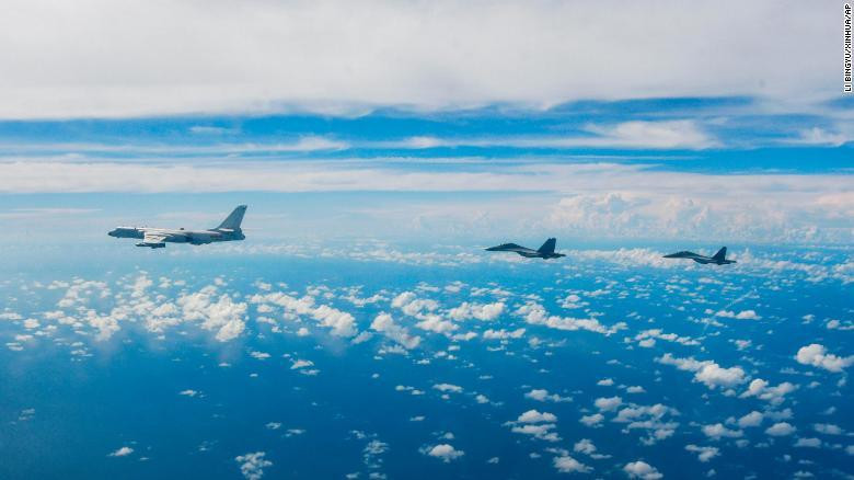 Các máy bay phản lực của Không quân Trung Quốc diễn tập xung quanh Đài Loan (Trung Quốc) ngày 7/8. Ảnh: Xinhua.