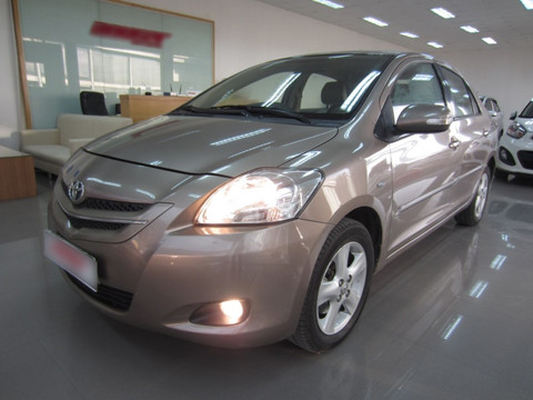 Toyota Vios E 2010 