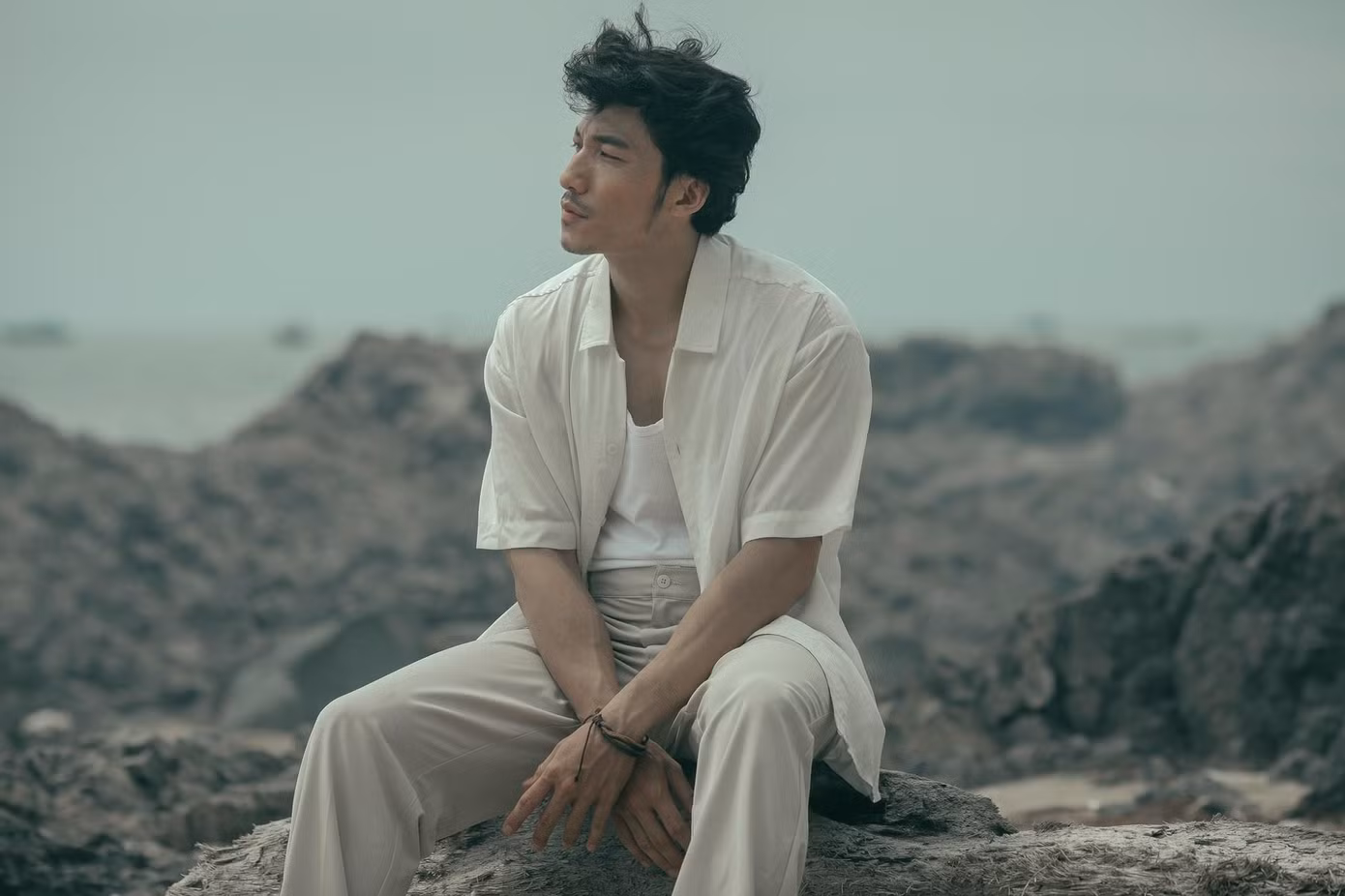Liên Bỉnh Phát Running Man ảnh 2 Nam diễn viên sắp tái xuất màn ảnh rộng Nhật Bản với phim Come and go. Ảnh: NVCC.