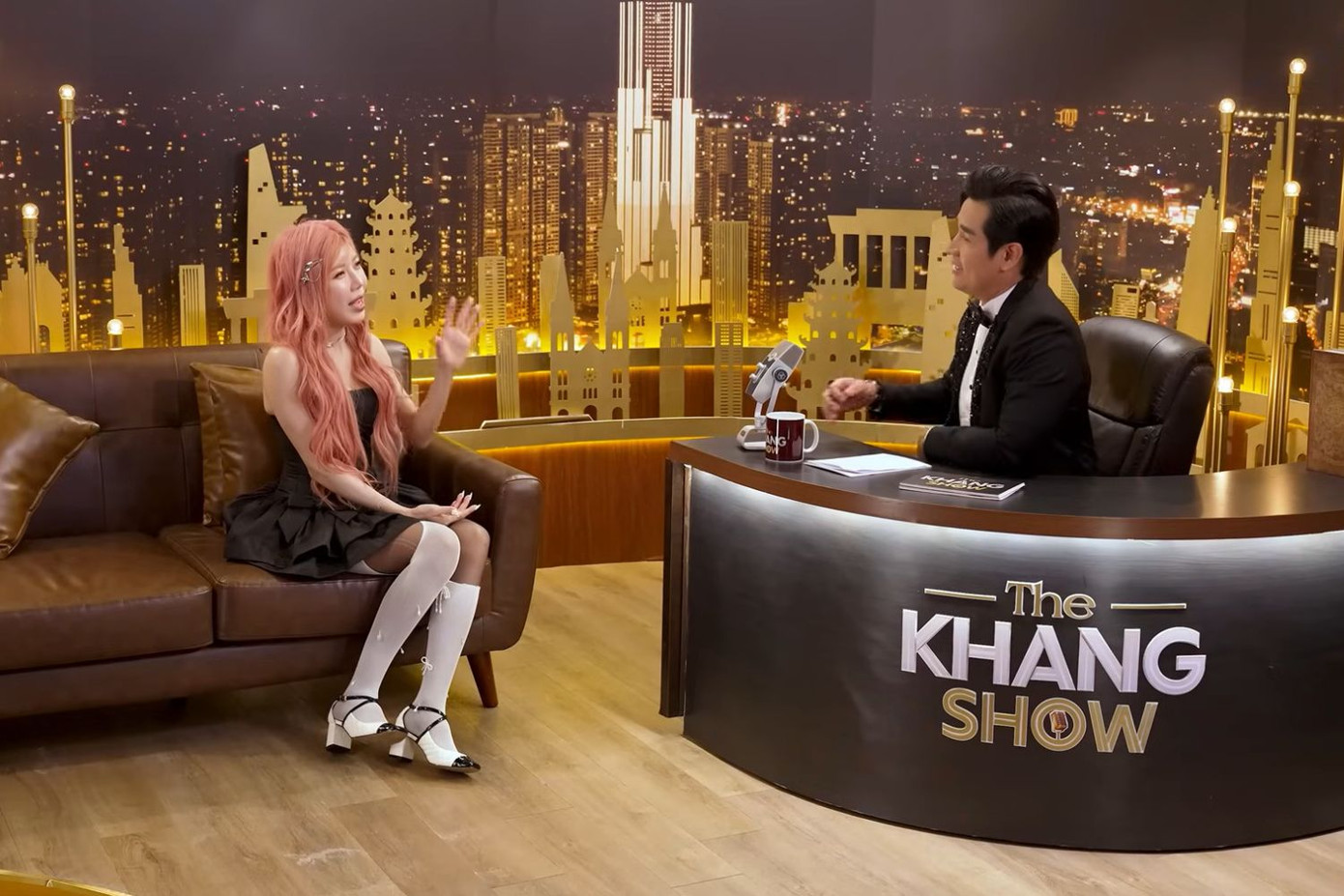 Trang Pháp nhận về nhiều lời khen vì khả năng ứng xử Nguồn: The Khang Show.