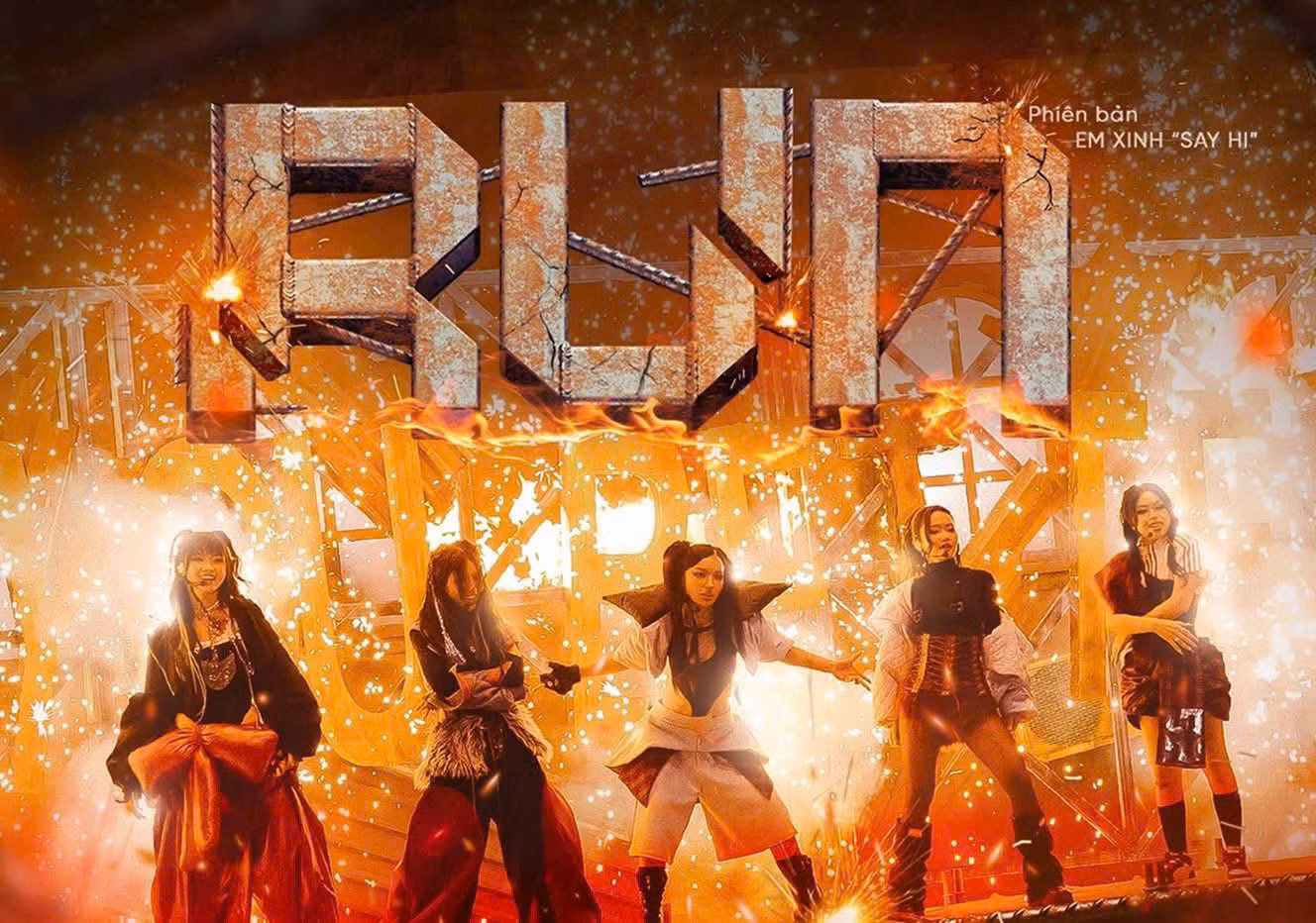 Ngay sau đêm diễn, nhiều bản cắt từ sân khấu RUN liên tục lan truyền trên mạng xã hội. Ngay sau đêm diễn, nhiều bản cắt từ sân khấu RUN liên tục lan truyền trên mạng xã hội.