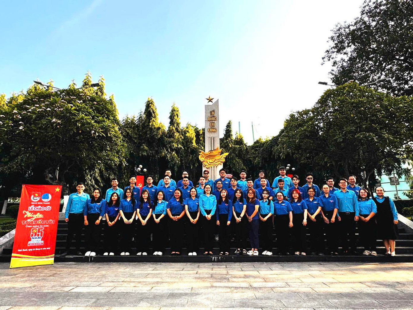 Ảnh: Tuổi Trẻ Bình Thạnh Ảnh: Tuổi Trẻ Bình Thạnh