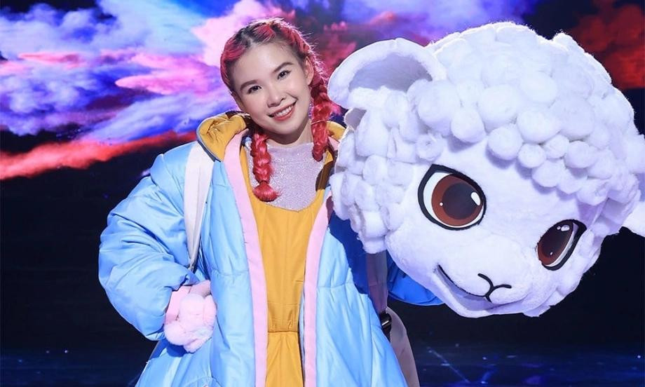 Màn trở lại gần nhất của Khởi My trong show Ca Sĩ Mặt Nạ. Màn trở lại gần nhất của Khởi My trong show Ca Sĩ Mặt Nạ.
