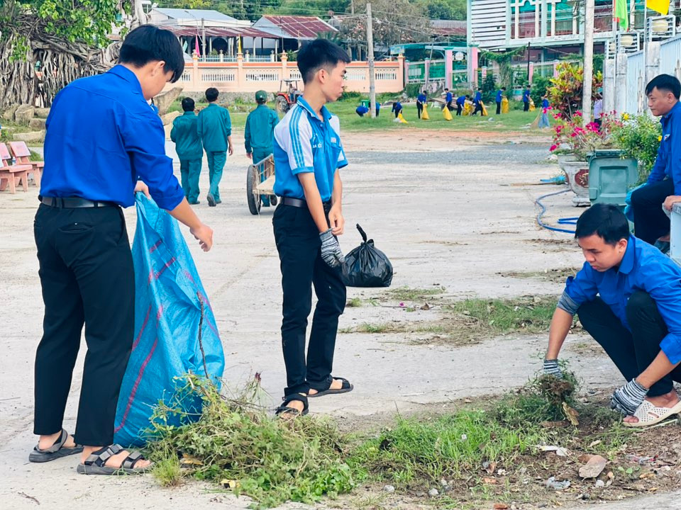 Ảnh: Đoàn Trường THPT Ba Chúc. Ảnh: Đoàn Trường THPT Ba Chúc.