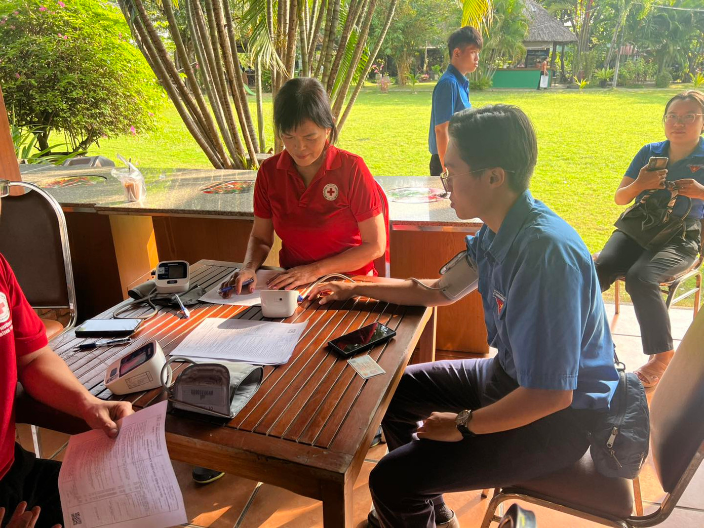 Ảnh: Tuổi Trẻ Bình Thạnh Ảnh: Tuổi Trẻ Bình Thạnh