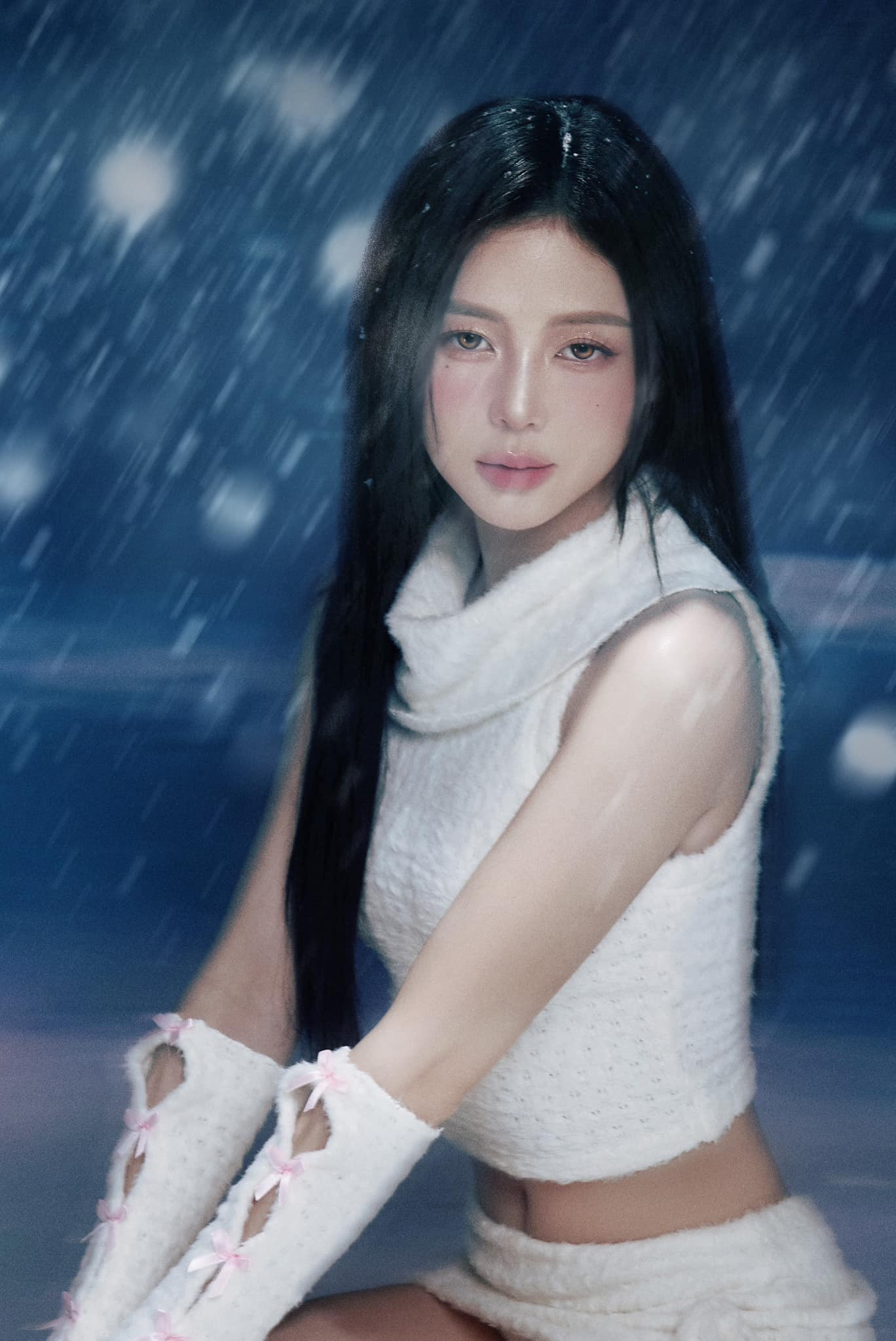 Nhiều khán giả đinh ninh đăng thiếu poster vì sự có mặt của Liz Kim Cương là điều hiển nhiên. Nhiều khán giả đinh ninh đăng thiếu poster vì sự có mặt của Liz Kim Cương là điều hiển nhiên.