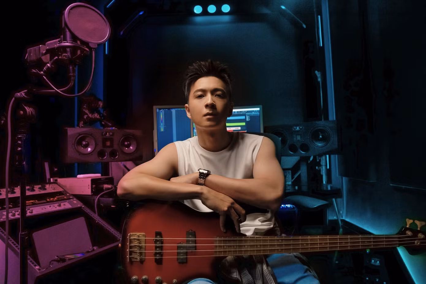 "Thỏ đen" được trao "ngôi sao hi vọng" tham gia Anh Trai "Say Hi" mùa 2.