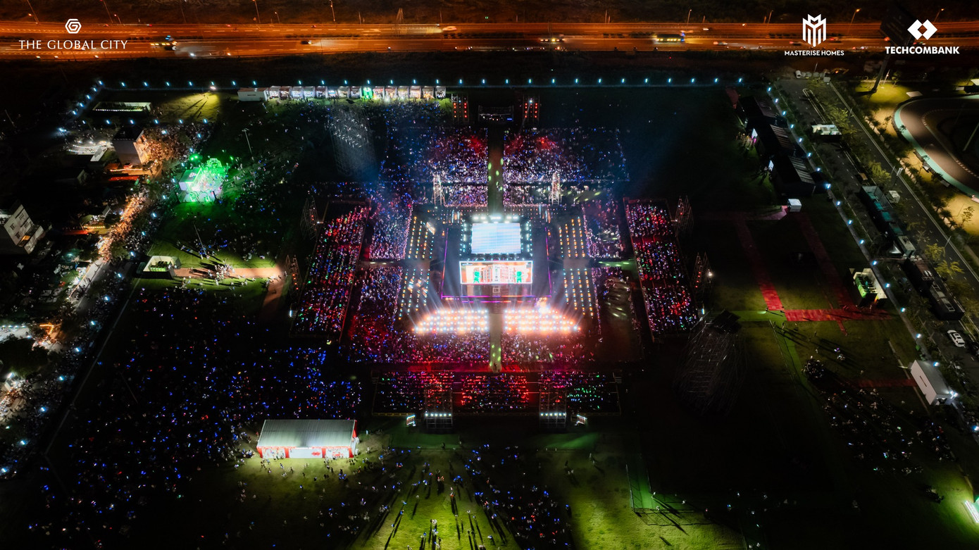 Sức chứa lớn giúp người hâm mộ tăng khả năng săn được vé. Sức chứa lớn giúp người hâm mộ tăng khả năng săn được vé.