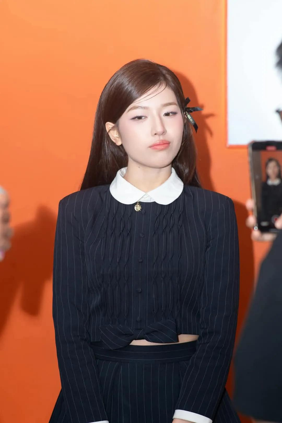 "Hot girl Vietnam Idol" sở hữu thành tích học tập ấn tượng.