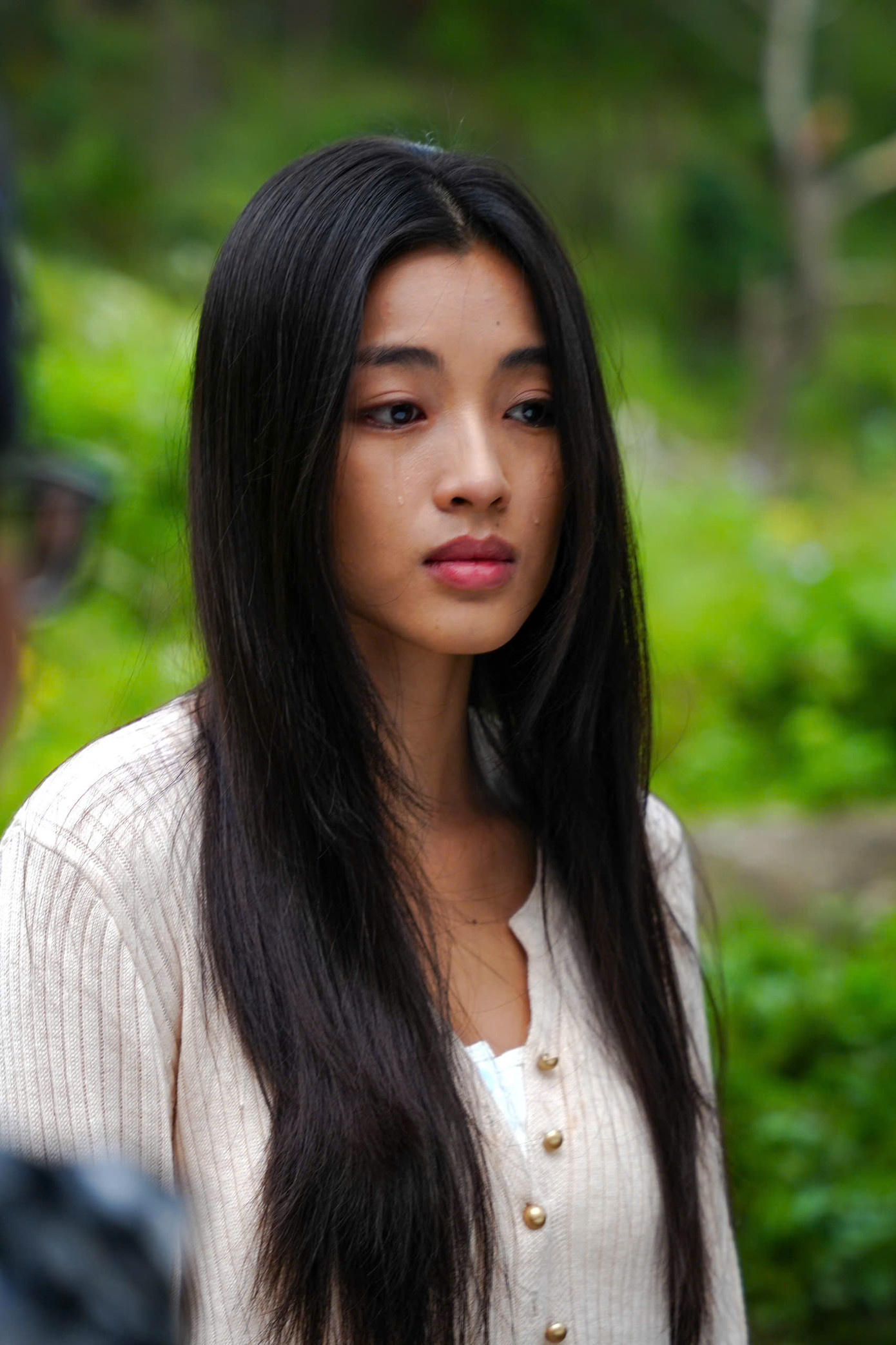 Lan Thy được biết đến qua tác phẩm Em và Trịnh và gần đây nhất là bộ phim gây sốt trên Netflix - Tiệm ăn của quỷ.