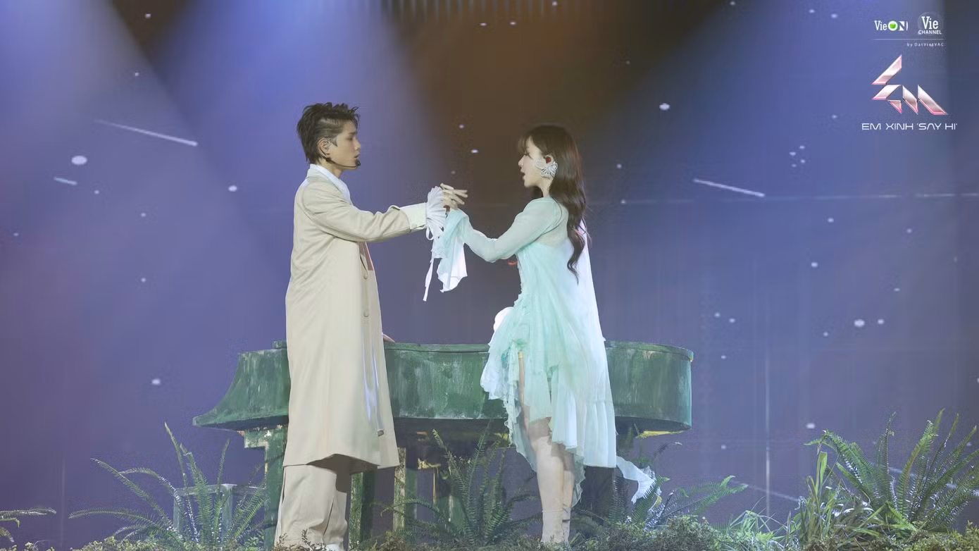Ca khúc do Tăng Duy Tân làm khách mời hỗ trợ giành chiến thắng thuyết phục. Ca khúc do Tăng Duy Tân làm khách mời hỗ trợ giành chiến thắng thuyết phục.