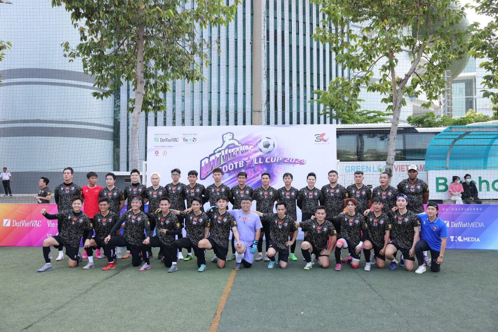 Trước đó, môn bóng đá từng được tổ chức giải đấu riêng với tên DatVietVAC Football Cup 2024. Trước đó, môn bóng đá từng được tổ chức giải đấu riêng với tên DatVietVAC Football Cup 2024.