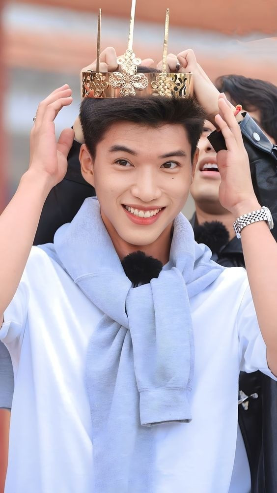 Hành động tinh tế và đầy tình cảm của HIEUTHUHAI khiến netizen không ngớt lời khen ngợi vì sự chân thành và ấm áp. Hành động tinh tế và đầy tình cảm của HIEUTHUHAI khiến netizen không ngớt lời khen ngợi vì sự chân thành và ấm áp.