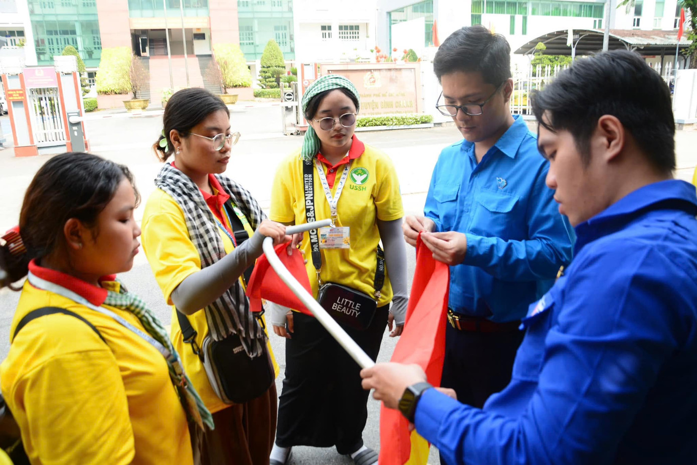 Ảnh: Tuổi Trẻ Tân Túc Ảnh: Tuổi Trẻ Tân Túc