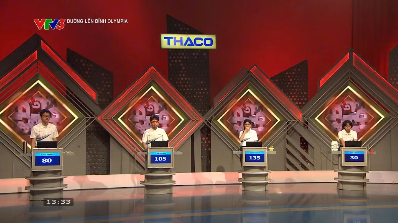 Sau vòng Tăng Tốc, Anh Quân đã rút ngắn dần khoảng cách với Diệu Linh.