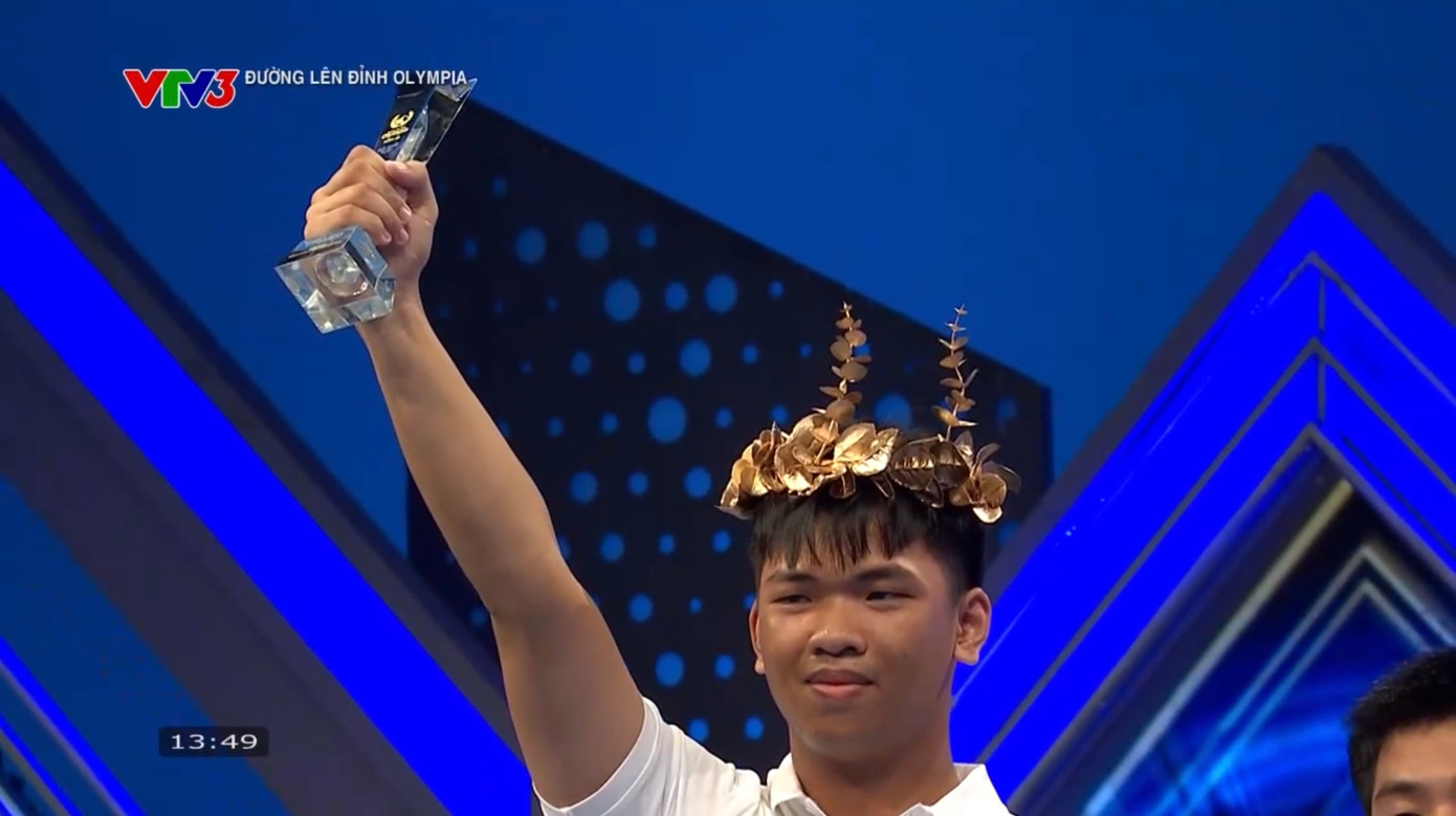 Nam sinh Bình Dương xuất sắc giành vòng nguyệt quế. Nam sinh Bình Dương xuất sắc giành vòng nguyệt quế.