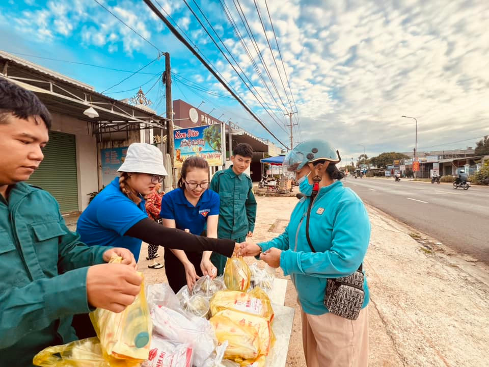 Ảnh: Tuổi Trẻ Long Giao