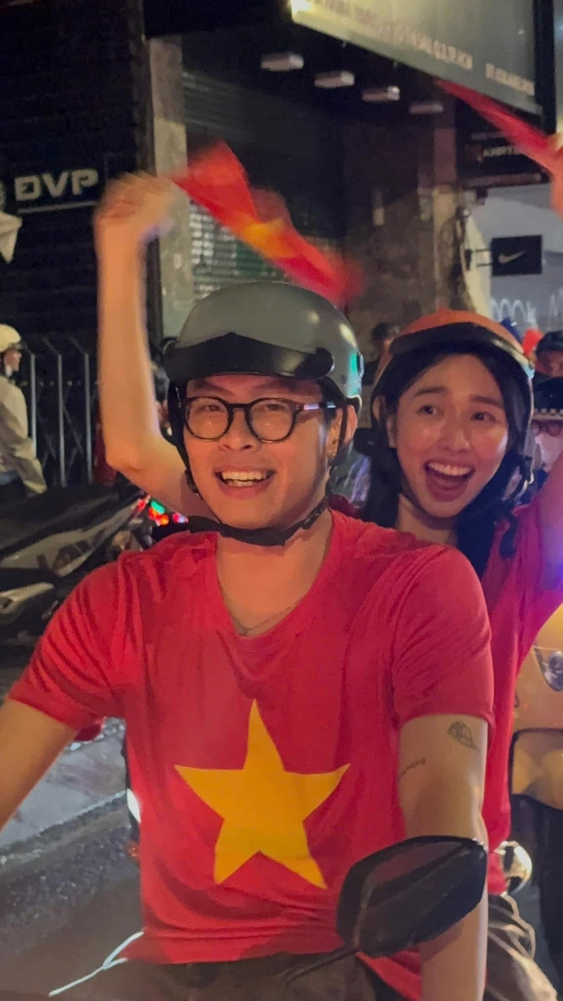 Trước đó, nhiều khán giả thắc mắc vì sao HURRYKNG lại chở Thùy Tiên đi "bão". Liệu cả hai chuẩn bị bắt tay nhau trong dự án gì?