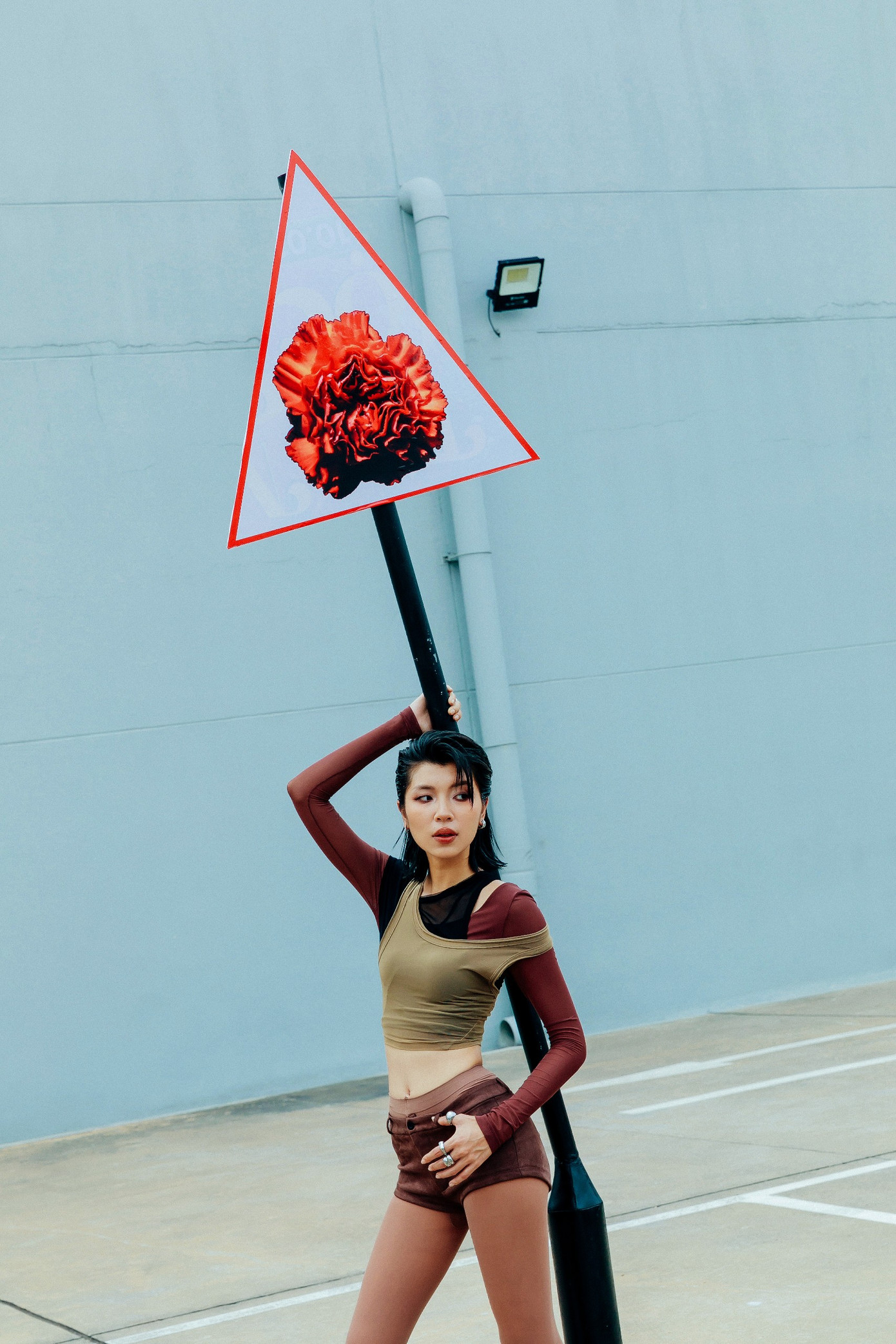 Đồng Ánh Quỳnh truyền tải thông điệp về "tính nữ".