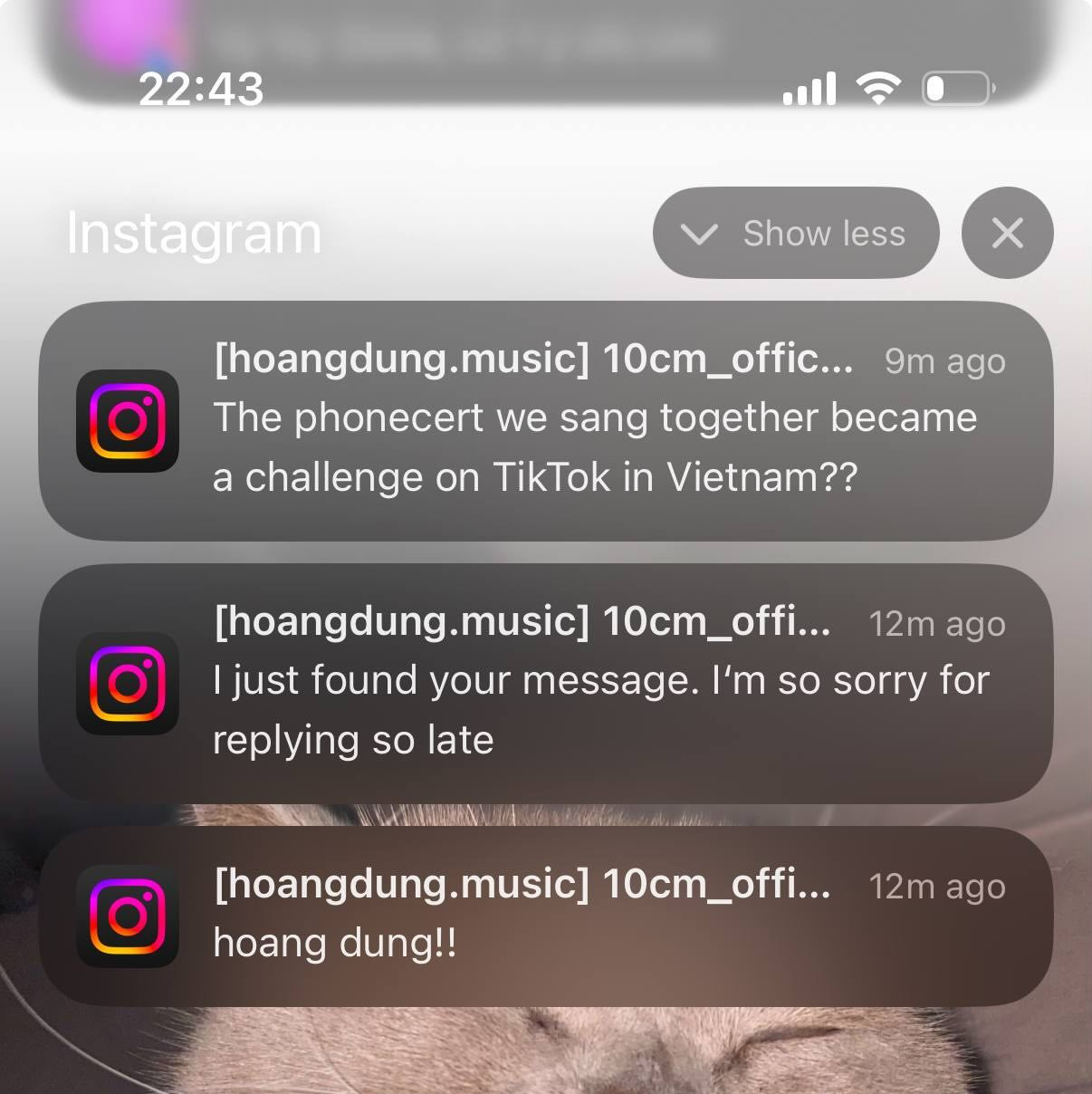 Hoàng Dũng tiết lộ đoạn tin nhắn được đàn anh 10CM "hỏi thăm". Ảnh: FBNV Hoàng Dũng tiết lộ đoạn tin nhắn được đàn anh 10CM "hỏi thăm". Ảnh: FBNV