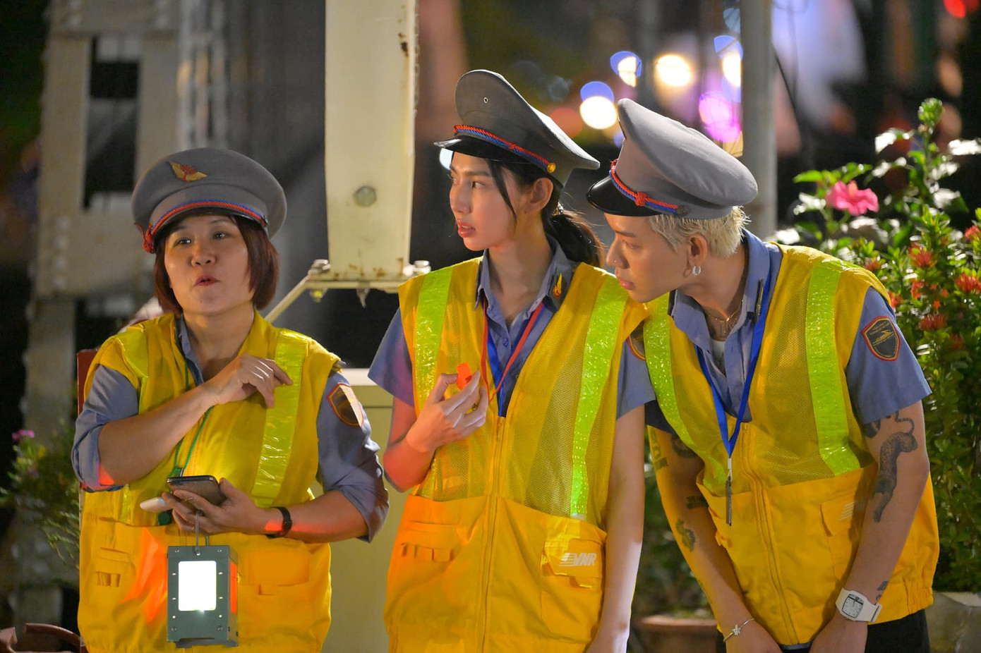 Cả hai trở nên thân thiết hơn sau hành trình này.