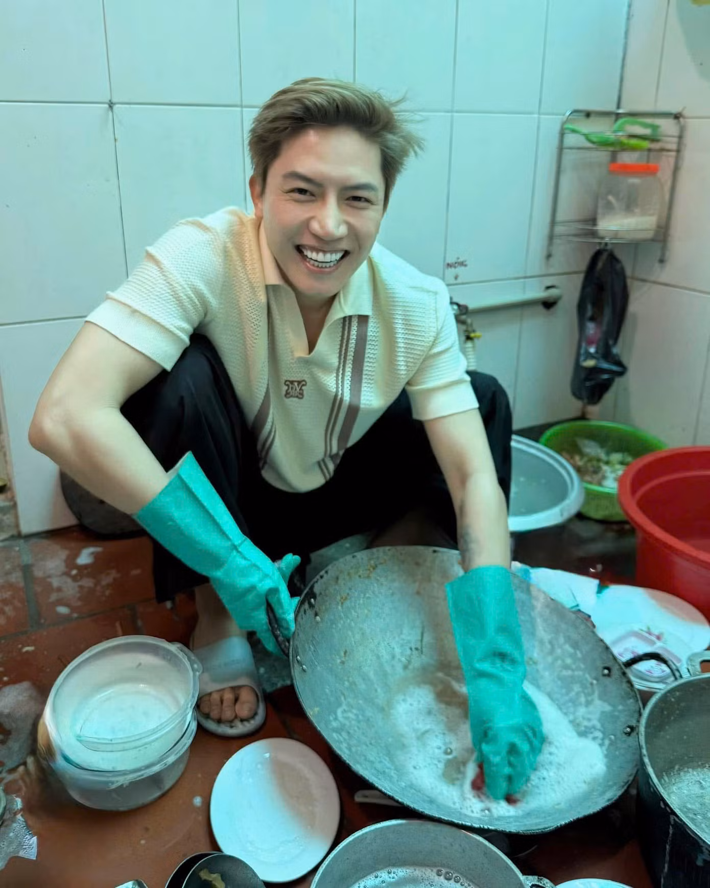 Anh Tú Voi "ê hề content" mùa Tết.