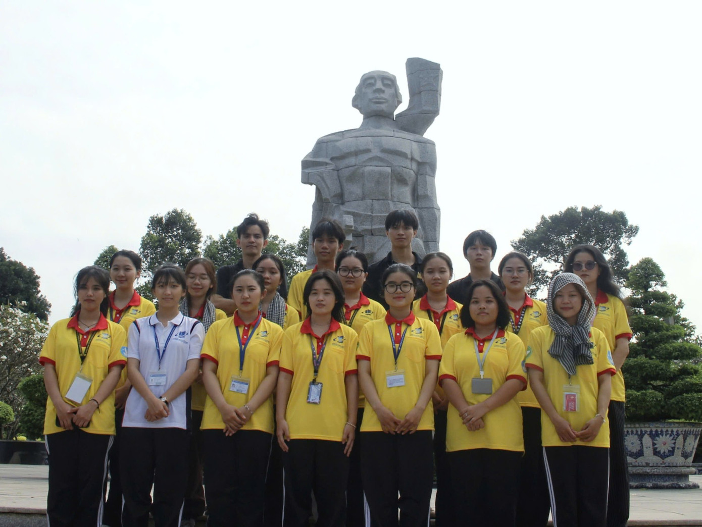 Ảnh: Đoàn - Hội khoa Kinh tế và Quản lý công