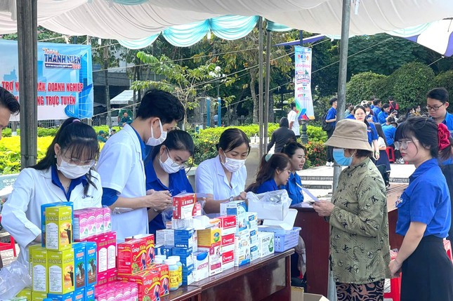 Ảnh: Tỉnh Đoàn Bình Dương Ảnh: Tỉnh Đoàn Bình Dương