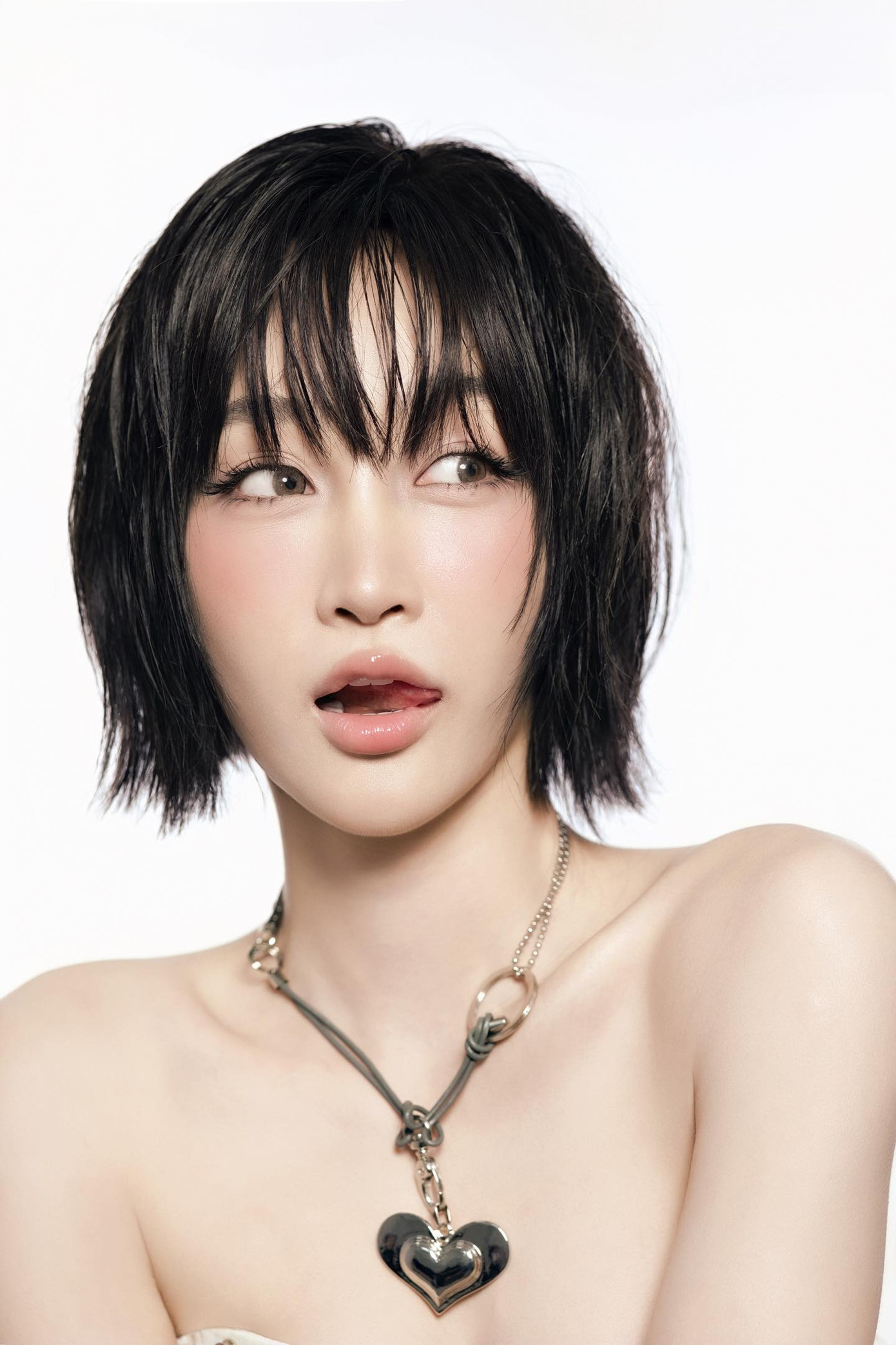 Dàn "Em xinh" Juky San, Miu Lê,... cũng rất mến mộ Tiên Tiên.