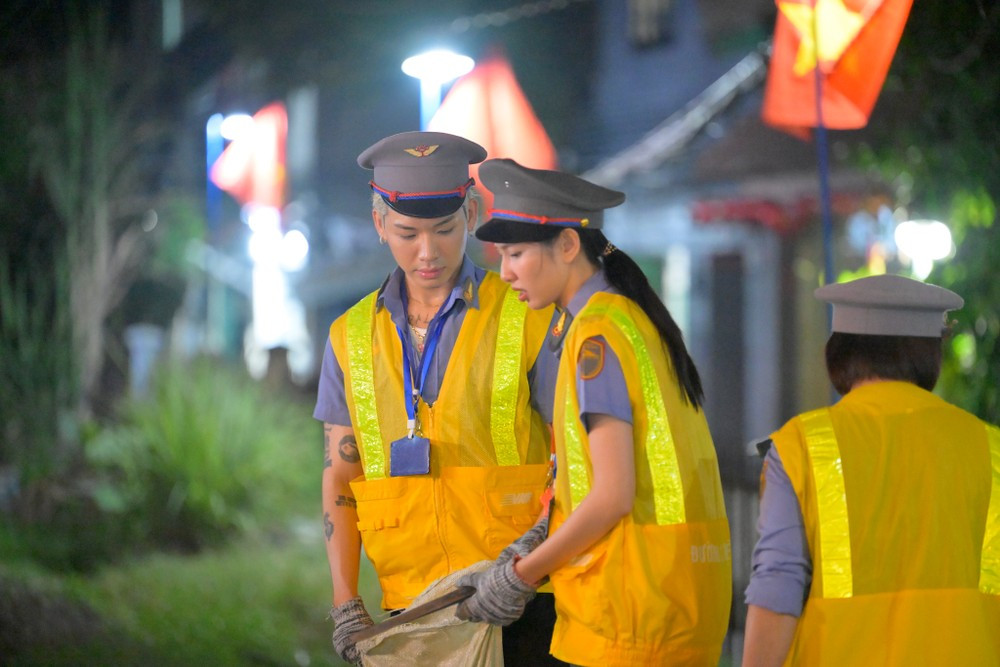 "Phản ứng hóa học" giữa cả hai đủ mạnh để fan nhiệt tình "đẩy thuyền". "Phản ứng hóa học" giữa cả hai đủ mạnh để fan nhiệt tình "đẩy thuyền".