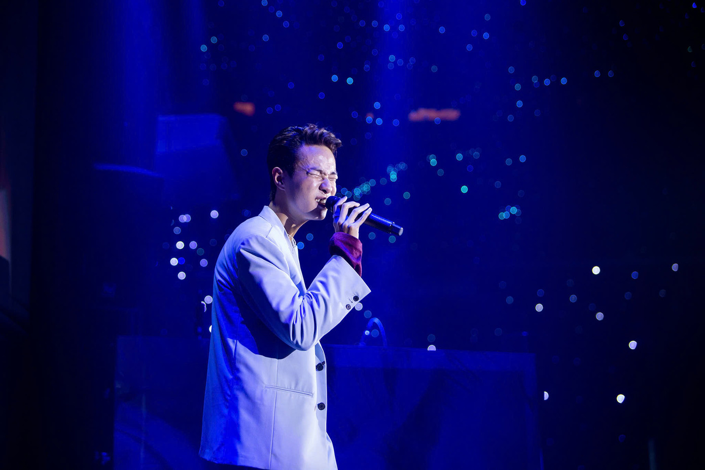 Sau Đảo Thiên Đường, EP đầu tay là dấu mốc Hà An Huy chính thức trở lại với âm nhạc. Sau Đảo Thiên Đường, EP đầu tay là dấu mốc Hà An Huy chính thức trở lại với âm nhạc.