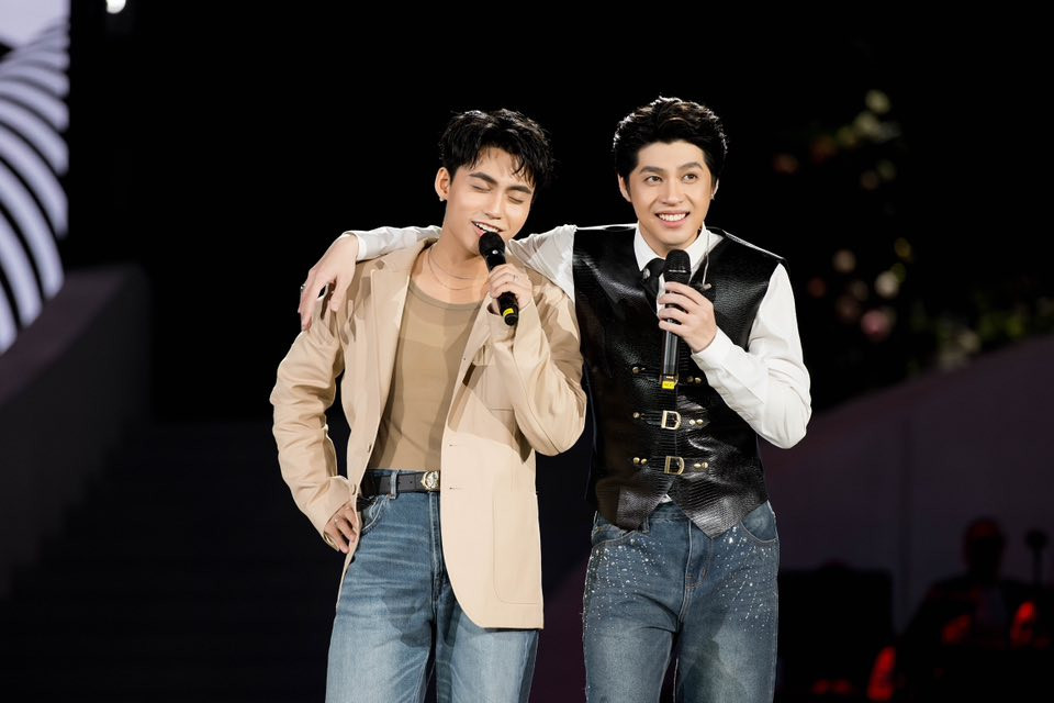 Noo Phước Thịnh và MONO sẽ có cuộc hội ngộ tại Anh Trai "Say Hi"?