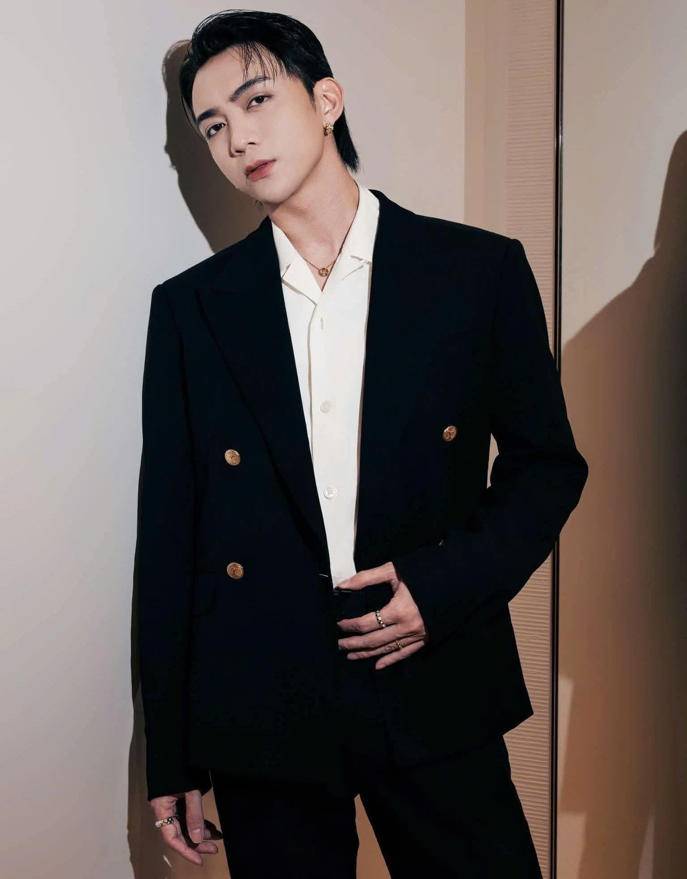 Với những thành tựu nổi bật, Soobin là cái tên phù hợp cho vị trí Nhà sản xuất Toàn Năng. Với những thành tựu nổi bật, Soobin là cái tên phù hợp cho vị trí Nhà sản xuất Toàn Năng.