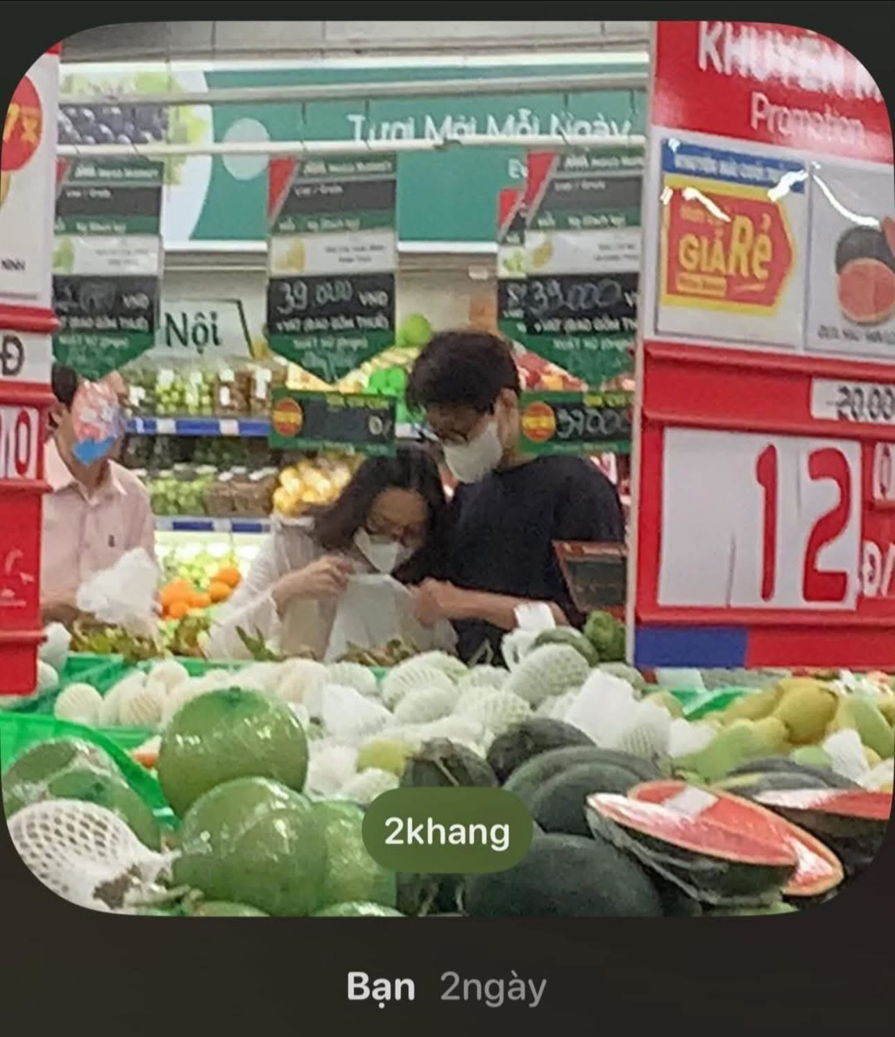 Hình ảnh của HURRYKNG và Kem cách đây hai ngày. Nguồn: @anhthi_26