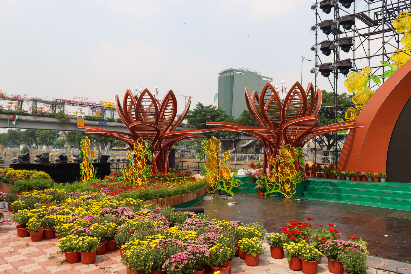 Nhiều khu vực được đầu tư trang trí kỹ lưỡng.