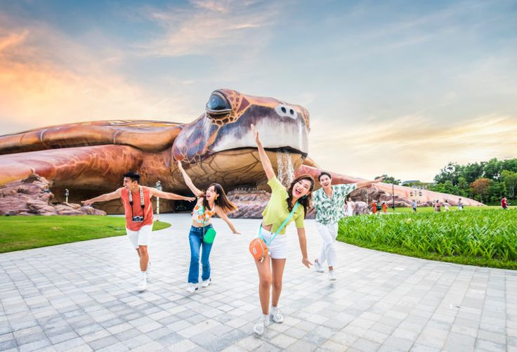 Lưu lại những khoảnh khắc đáng nhớ cùng hội bạn tại Phú Quốc. Ảnh: Elitetour