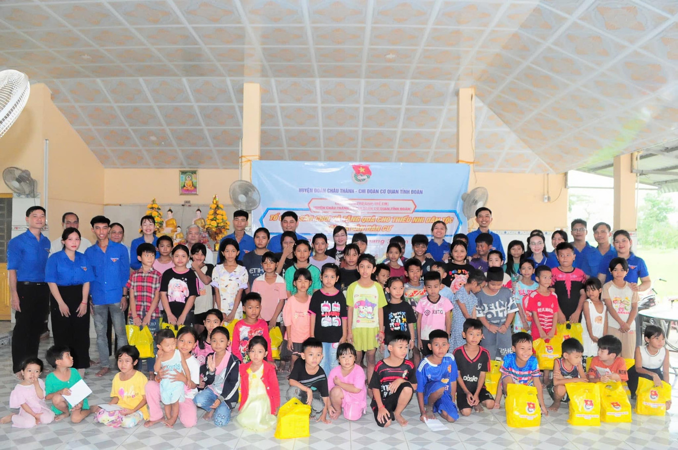 Ảnh: Chi đoàn Cơ quan Tỉnh Đoàn Sóc Trăng Ảnh: Chi đoàn Cơ quan Tỉnh Đoàn Sóc Trăng