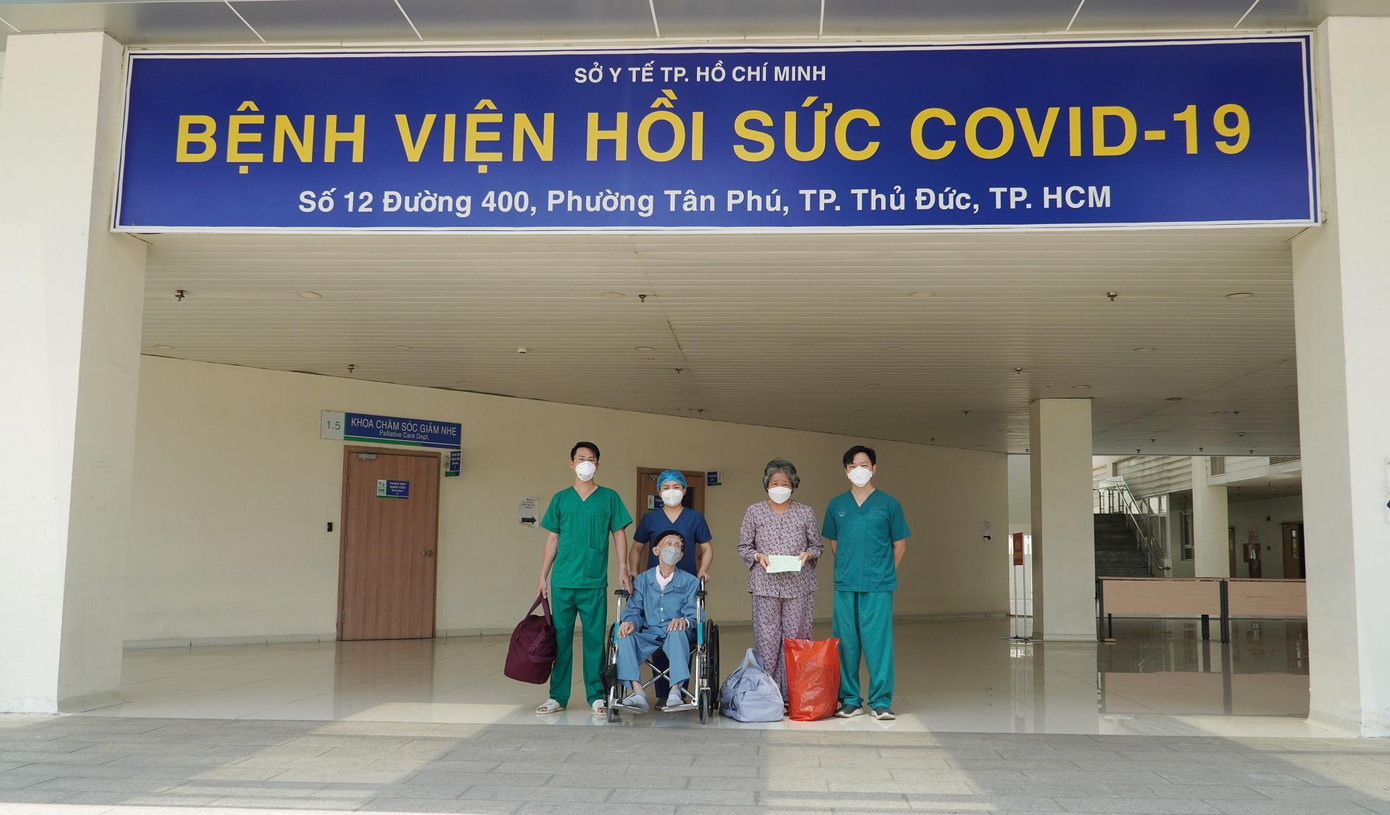 Bệnh viện Hồi sức COVID-19 đã hoàn thành sứ mệnh lịch sử sau 8 tháng đi vào hoạt động