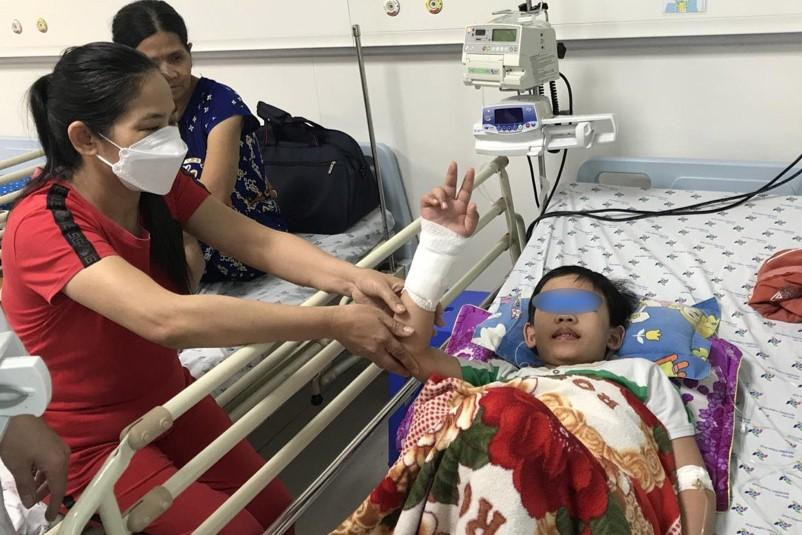 Cậu bé 8 tuổi bị Hội chứng MIS-C được bác sĩ chẩn đoán, điều trị kịp thời đã qua cơn nguy kịch Cậu bé 8 tuổi bị Hội chứng MIS-C được bác sĩ chẩn đoán, điều trị kịp thời đã qua cơn nguy kịch