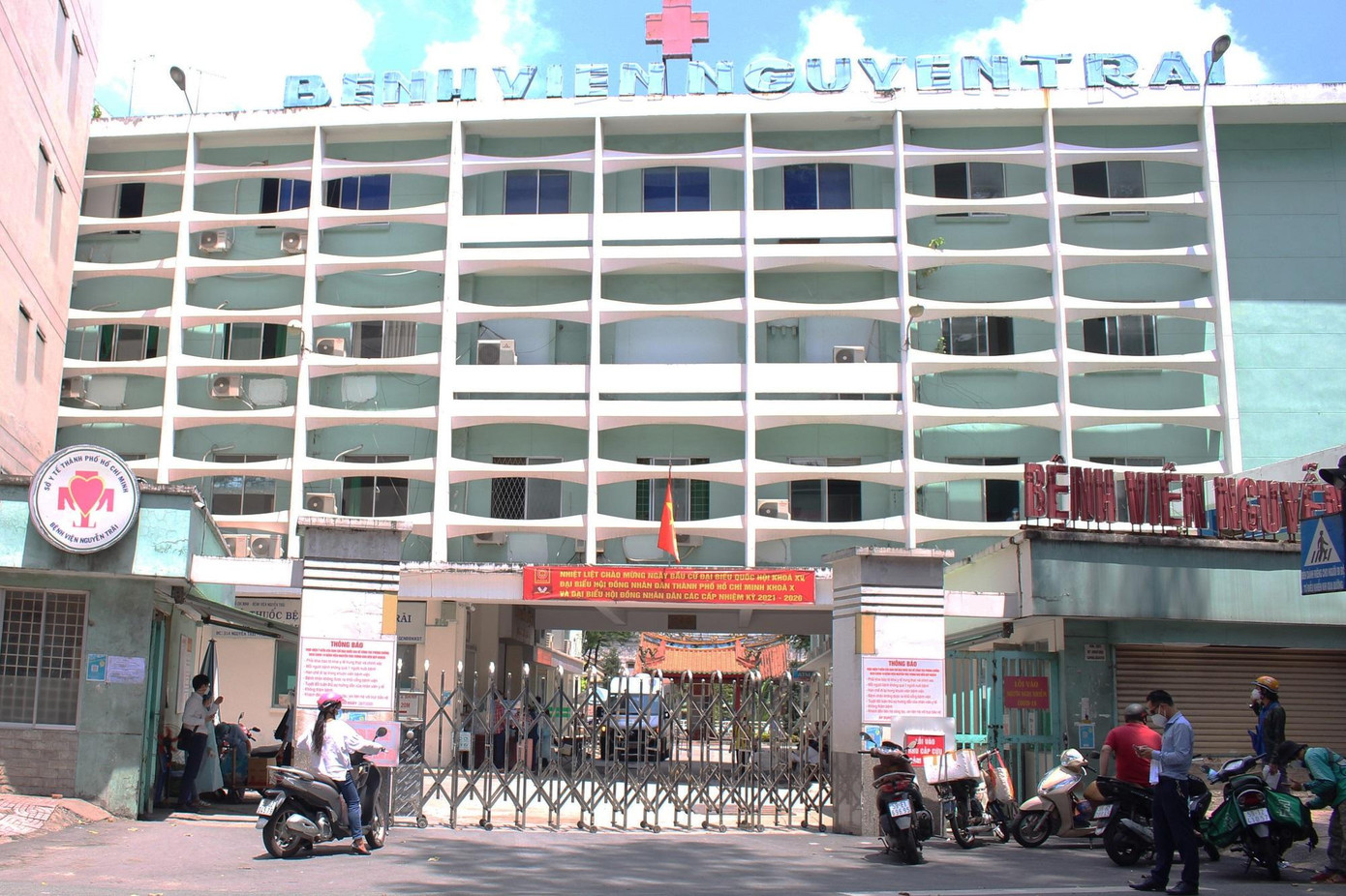 Bệnh viện Nguyễn Trãi, nơi tiếp nhận và can thiệp cho người bệnh Bệnh viện Nguyễn Trãi, nơi tiếp nhận và can thiệp cho người bệnh