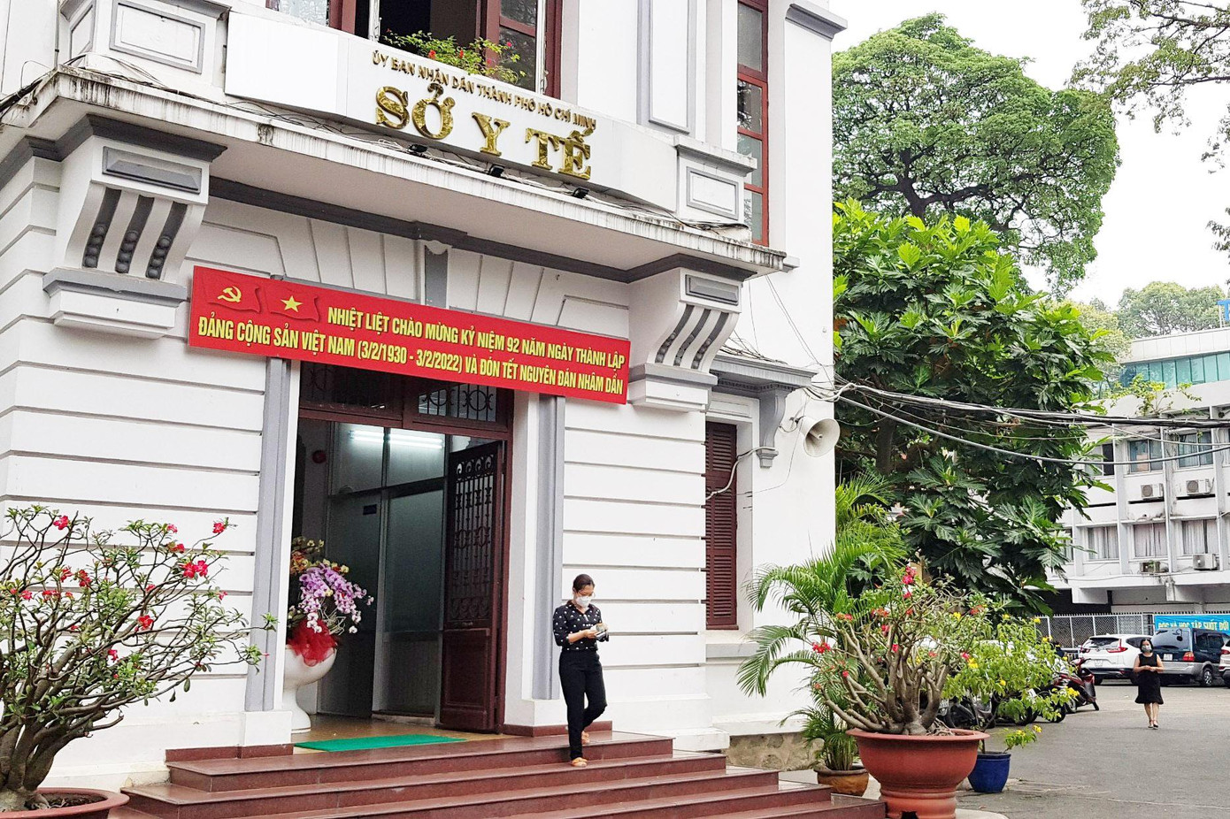 Sở Y tế đang phối hợp với cơ quan công an điều tra làm rõ vụ việc giả danh bác sĩ của Nguyễn Quốc Khiêm Sở Y tế đang phối hợp với cơ quan công an điều tra làm rõ vụ việc giả danh bác sĩ của Nguyễn Quốc Khiêm