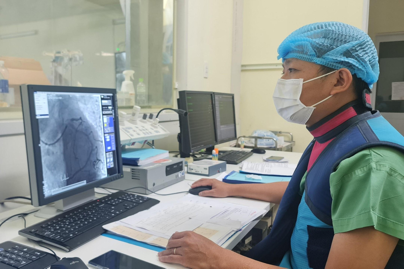 Bệnh nhân nhập viện trong tình trạng nhồi máu cơ tim cấp, đe dọa tính mạng Bệnh nhân nhập viện trong tình trạng nhồi máu cơ tim cấp, đe dọa tính mạng