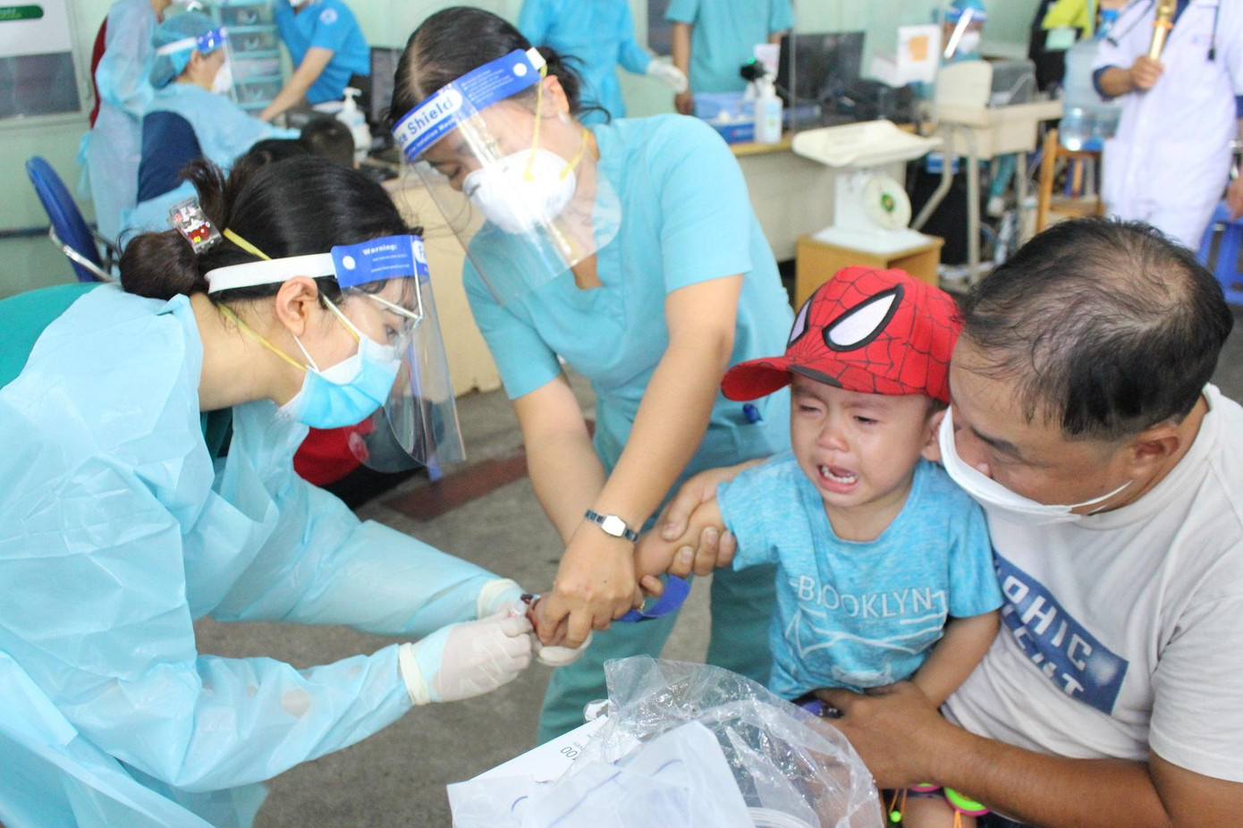 Số bệnh nhi có chỉ định nhập viện điều trị chỉ 1 đến 2 ca mỗi ngày, đa phần là trẻ béo phì hoặc có bệnh lý nền Số bệnh nhi có chỉ định nhập viện điều trị chỉ 1 đến 2 ca mỗi ngày, đa phần là trẻ béo phì hoặc có bệnh lý nền