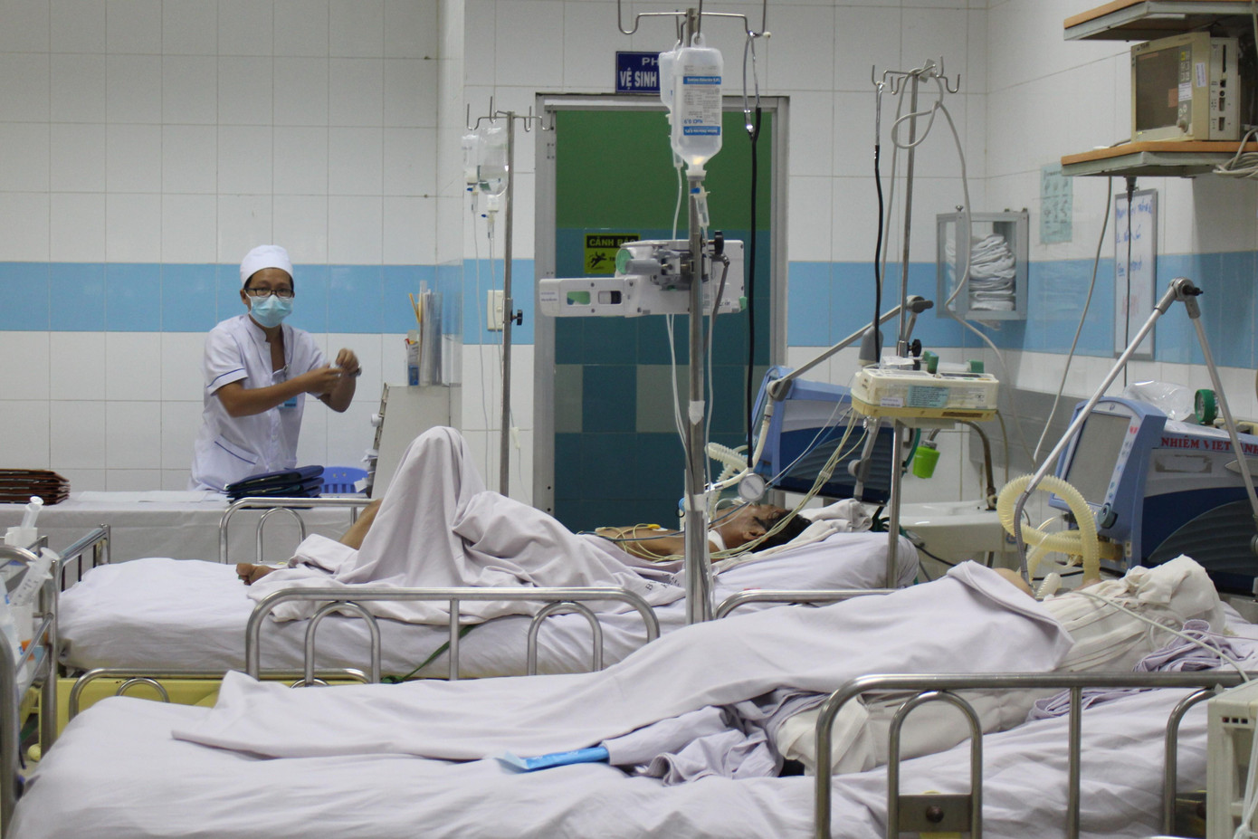 Bệnh nhân điều trị tại Bệnh viện Bệnh Nhiệt Đới TPHCM (ảnh: minh họa)