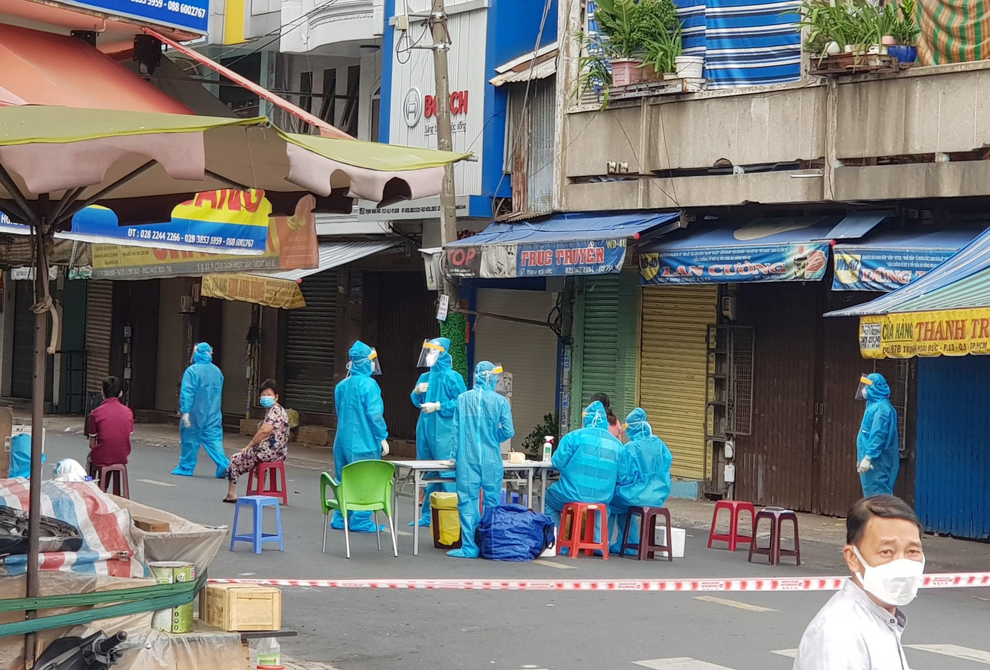 TPHCM cảnh báo biến thể BA.5 có thể làm gia tăng nguy cơ dịch quay trở lại ở nhiều quận huyện tỷ lệ tiêm chủng thấp TPHCM cảnh báo biến thể BA.5 có thể làm gia tăng nguy cơ dịch quay trở lại ở nhiều quận huyện tỷ lệ tiêm chủng thấp