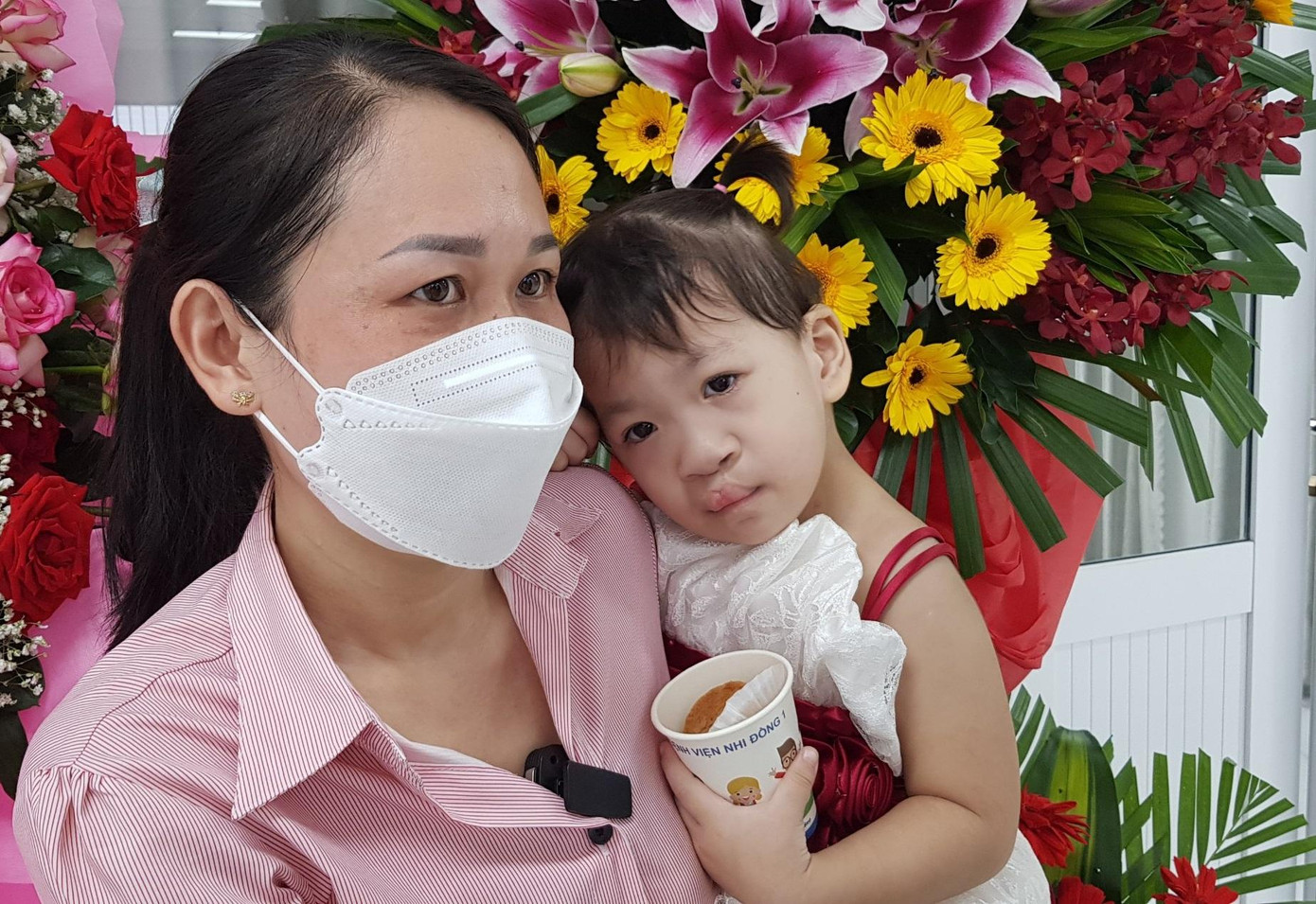 Chị B. đã lựa chọn giải pháp hỗ trợ điều trị cho con ngay từ trong thai kỳ, bé gái sau phẫu thuật đã có gương mặt lành lặn Chị B. đã lựa chọn giải pháp hỗ trợ điều trị cho con ngay từ trong thai kỳ, bé gái sau phẫu thuật đã có gương mặt lành lặn