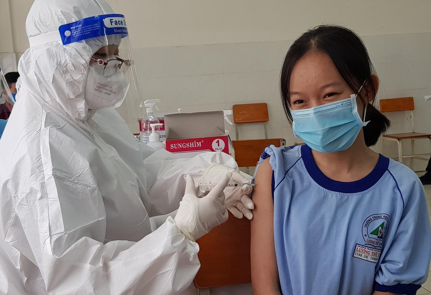 TPHCM đang triển khai tháng cao điểm tiêm chủng cho trẻ từ 5 đến dưới 18 tuổi