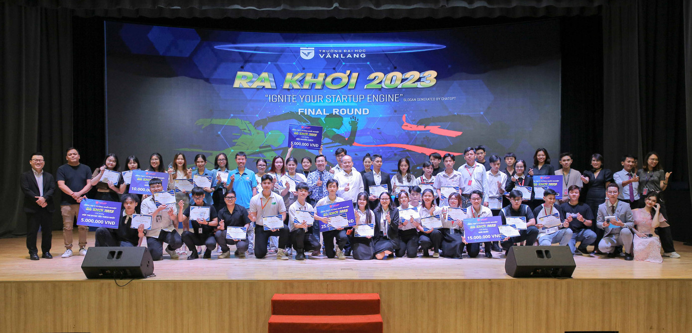 Các đội thi tại vòng chung kết khởi nghiệp Ra khơi 2023 Các đội thi tại vòng chung kết khởi nghiệp Ra khơi 2023